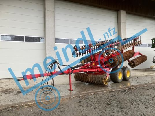 غلتک ماشین آلات کشاورزی Väderstad REXIUS 1020