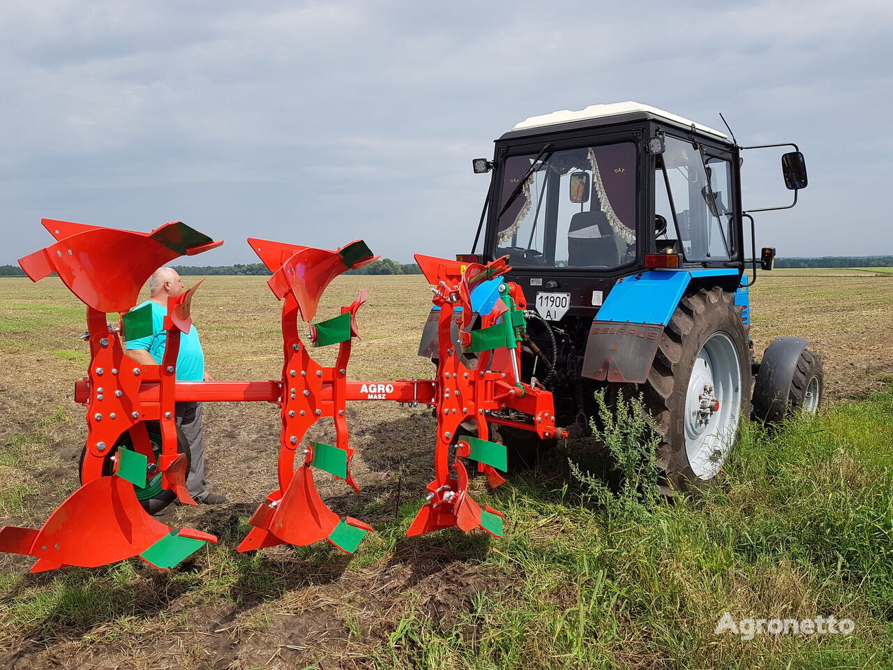 گاوآهن برگرداندار Agro-Masz Plug oborotniy 3-korpusniy 25*30*35*40 sm جدید